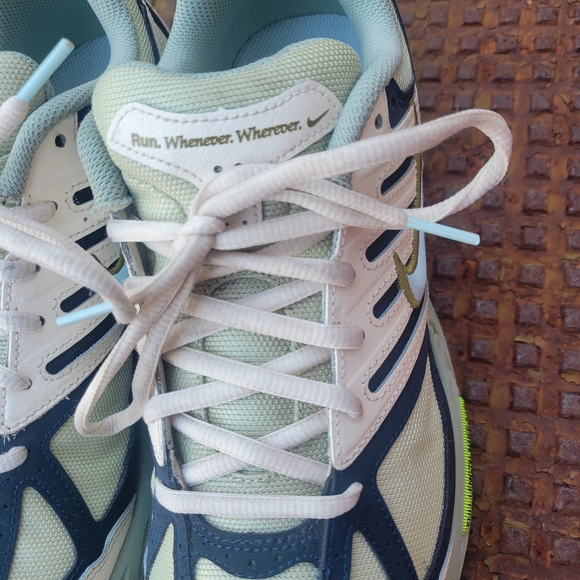 Nike Air Pegasus 2005 - Picture 11 of 12